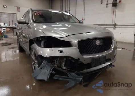 2019 Jaguar F-Pace 25T Prestige from USA, damaged, VIN SADCK2FX7KA394170